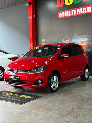 VOLKSWAGEN FOX 1.0 MPI COMFORTLINE 12V FLEX 4P MANUAL VOLKSWAGEN FOX 1.0 MPI COMFORTLINE 12V FLEX 4P MANUAL